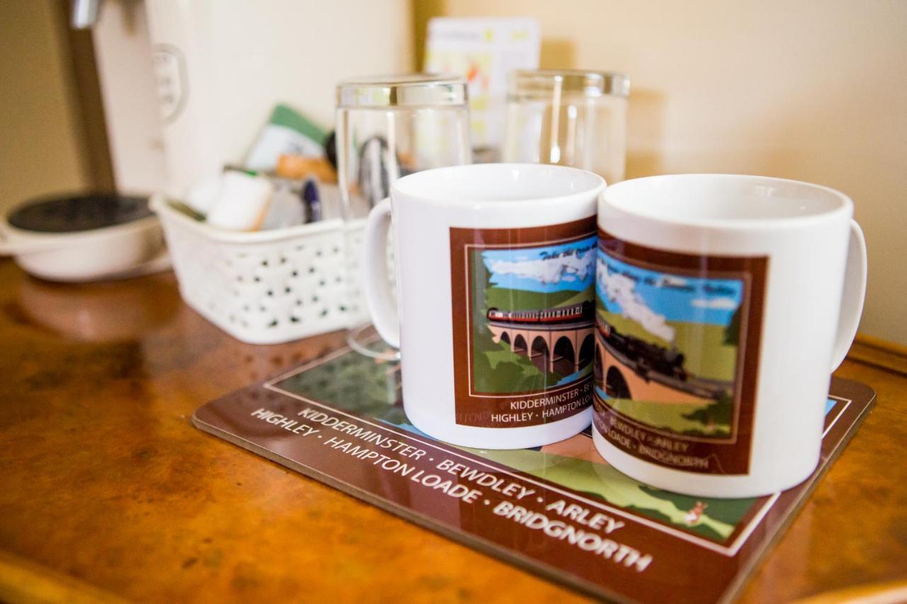 The Golden Lion Inn Bridgnorth Extérieur photo