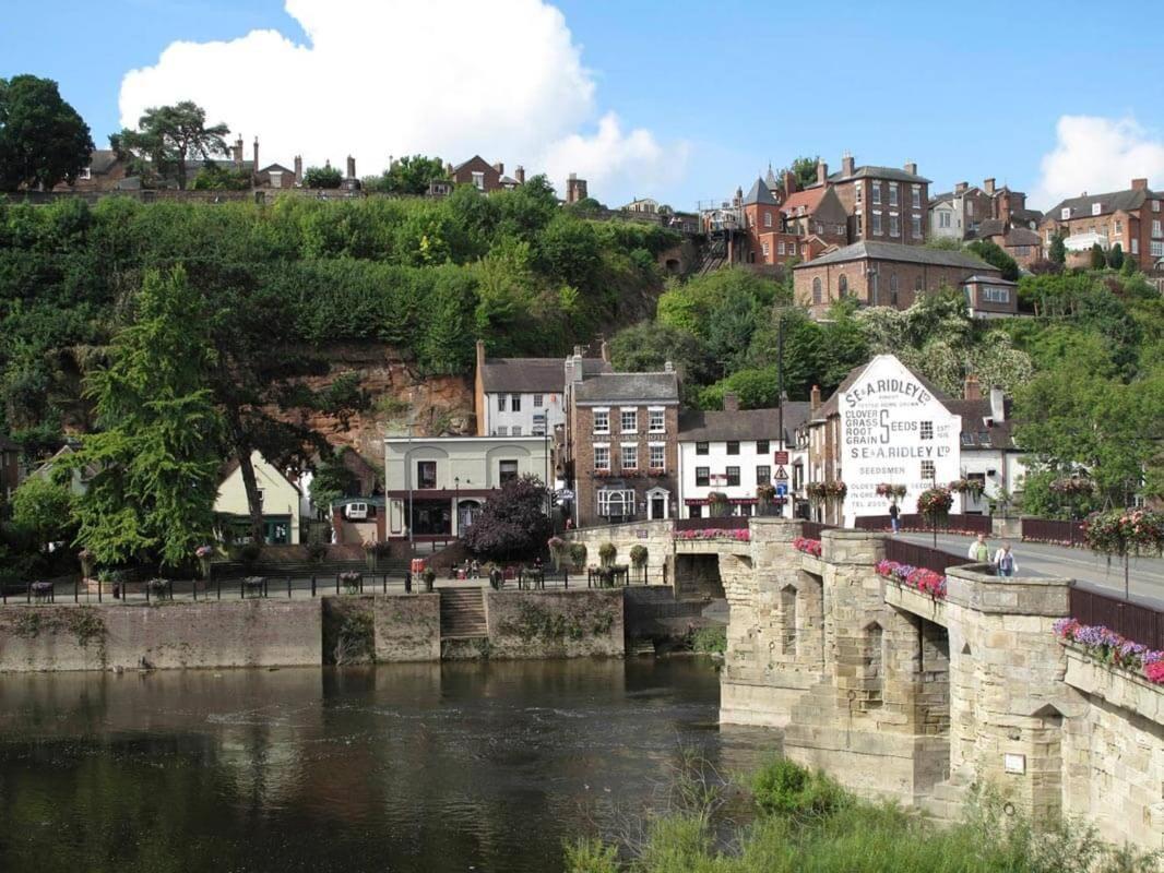 The Golden Lion Inn Bridgnorth Extérieur photo